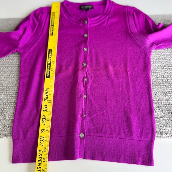Banana Republic Fuschia Purple Merino Wool Cardigan Sweater Size Small - Picture 9 of 12